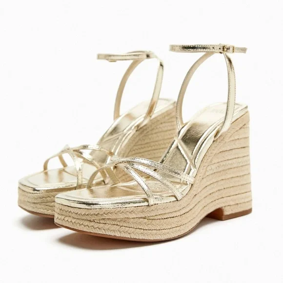 Zara limited edition gold metallic leather platform sandal - Picture 2 of 5